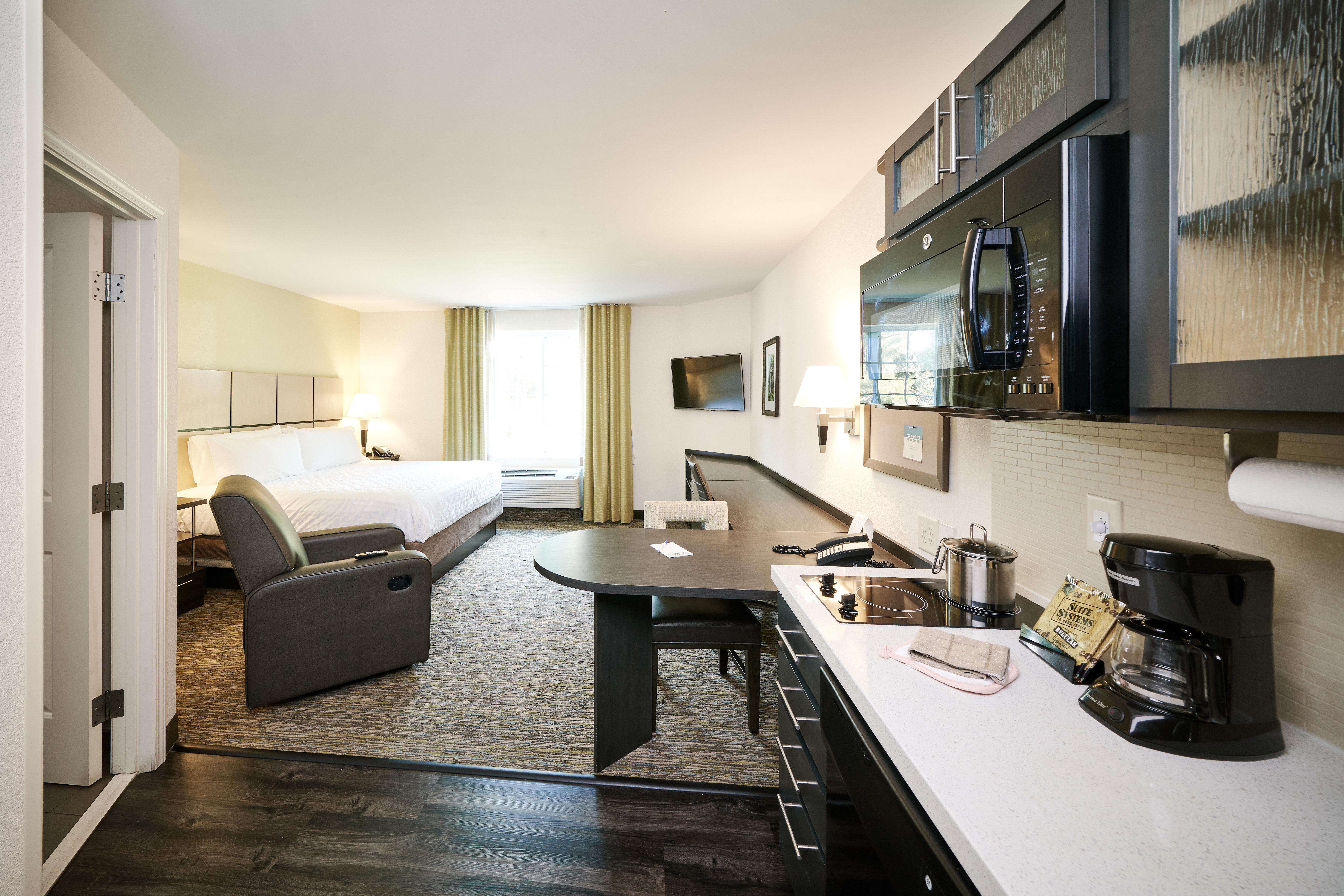 Candlewood Suites Santa Maria By Ihg Exterior photo