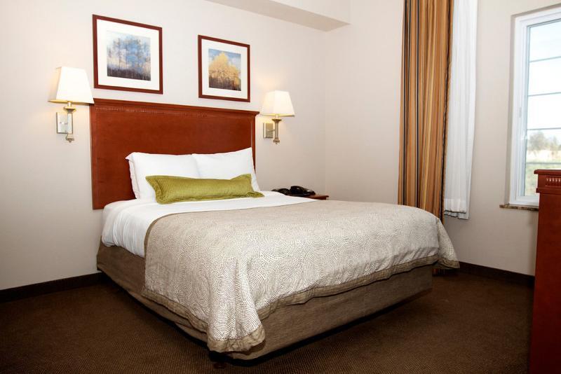 Candlewood Suites Santa Maria By Ihg Exterior photo